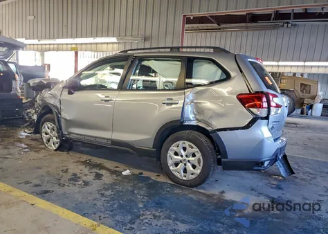 2021 Subaru Forester z USA, uszkodzony, nr VIN JF2SKADC3MH559323